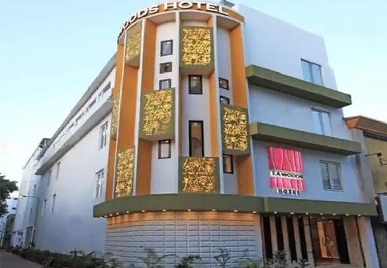 La Woods Hotel - Chennai Image