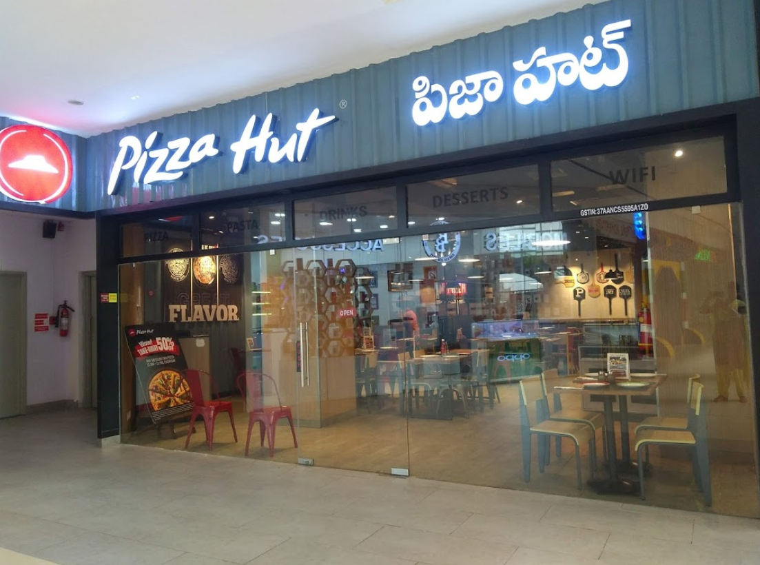 Pizza Hut - Labbipet - Vijayawada Image