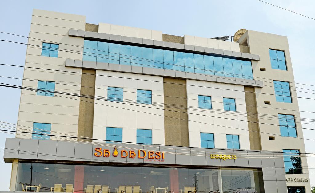 Hotel La Prime - Hyderabad Image