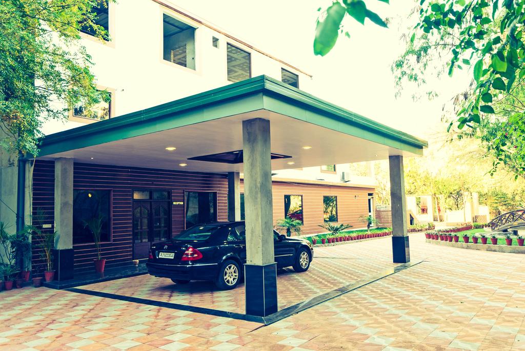 The Byke Grassfield Resort - Jaipur Image