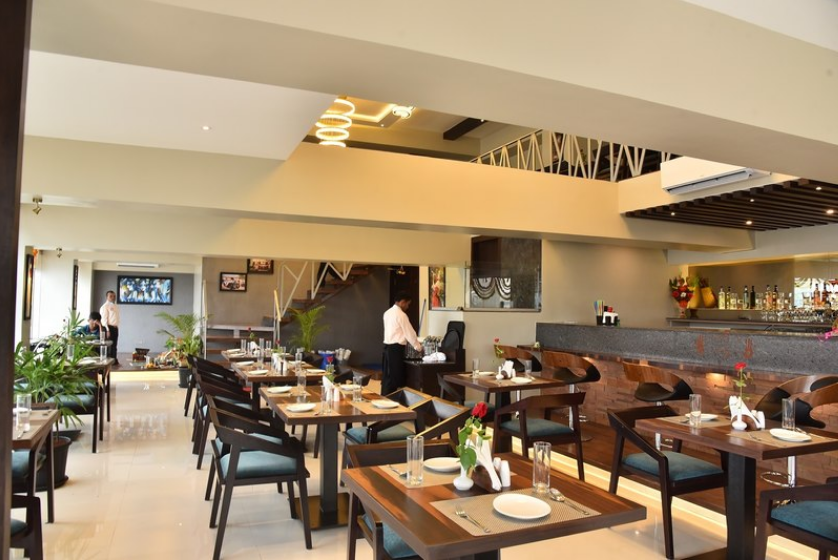 360 Degree Multicuisine Family Restaurant - Bhosari - Pune Image