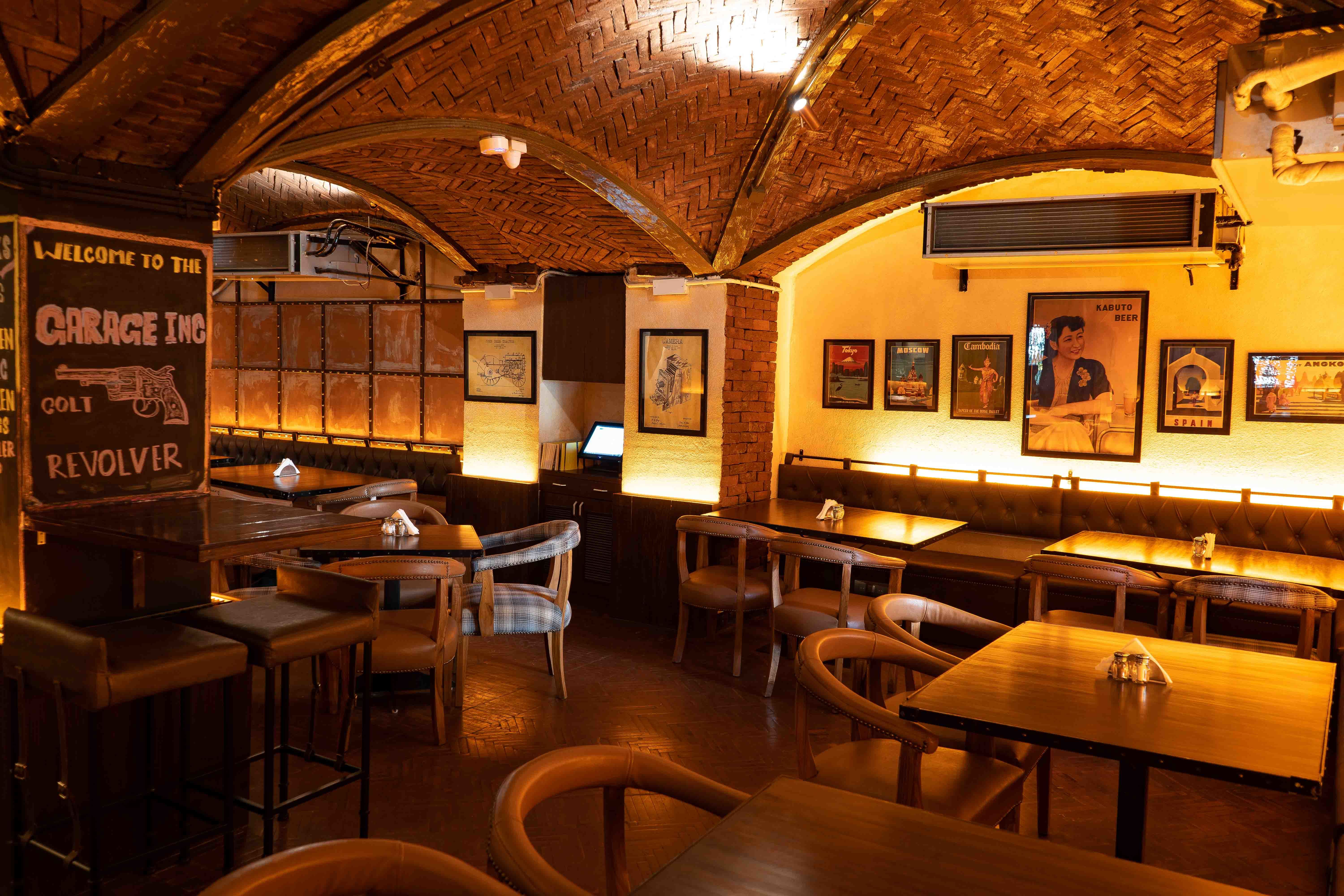 Garage Inc. Public House - Colaba - Mumbai Image