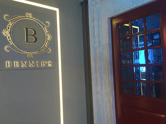 Bennie's By Flag's - Lokhandwala - Mumbai Image