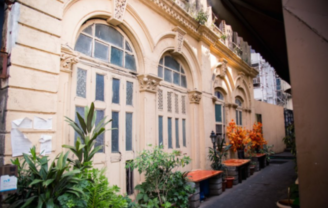 39B By The Bay - Chowpatty - Mumbai Image