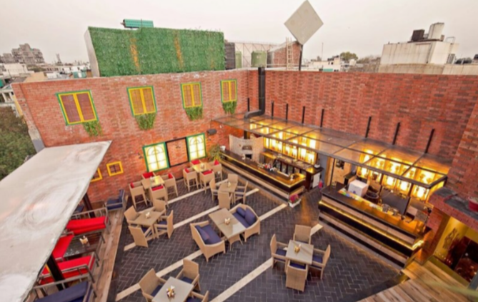 Uncultured Cafe & Bar - Kailash Colony - New Delhi Image