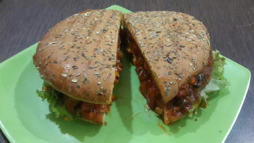 Hutkar Burger and Ice Creams - Indirapuram - Ghaziabad Image