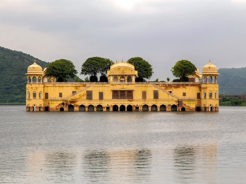 Sultan Mahal - Jaipur Image