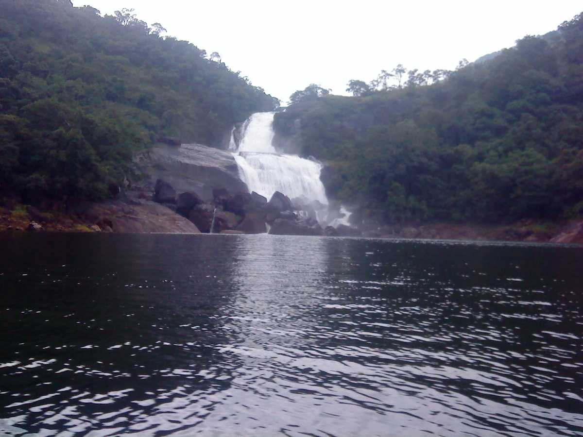 Banatheertham Falls - Tiruneveli Image