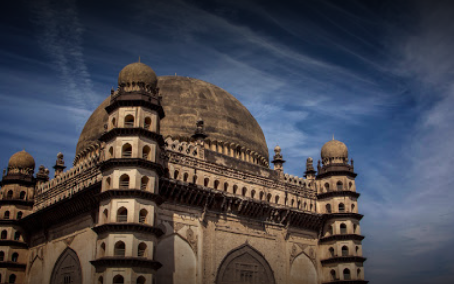 Bijapur Fort - Bijapur Image