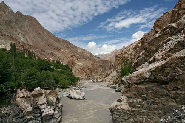Dha Hanu Image