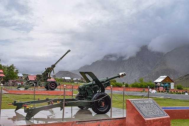 Dras War Memorial - Dras Image