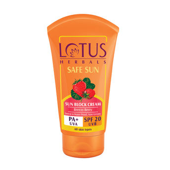 Lotus Herbals Safe Sunblock Cream Pa+ SPF - 20 Image