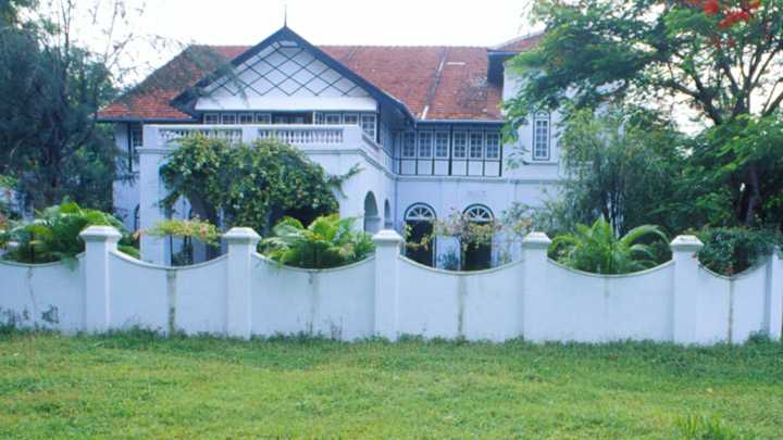 Pierce Leslie Bungalow - Kochi Image