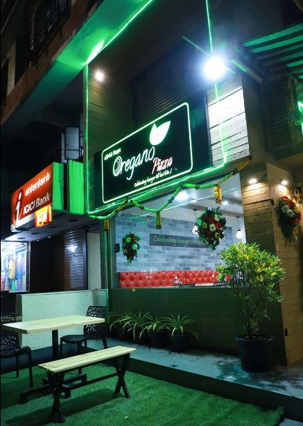 Oregano Pizza - Kothrud - Pune Image