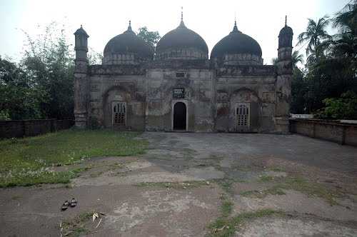 Jafarganj Cemetery - Murshidabad Image