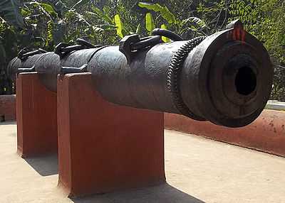 Jahan Kosha Cannon - Murshidabad Image