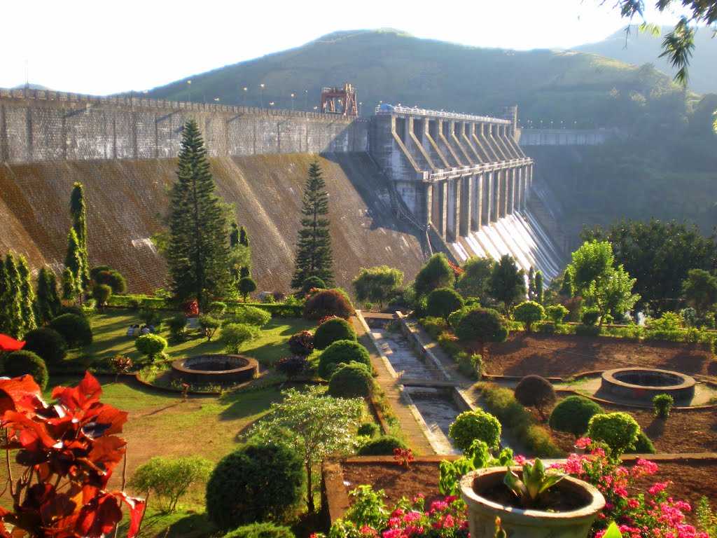 Kolab Hydro Electric Power Reservoir And Botanical Garden - Jeypore Image