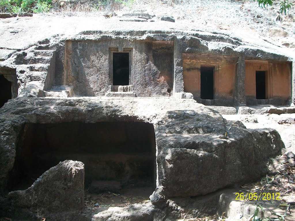 Panhalakaji Caves - Dapoli Image