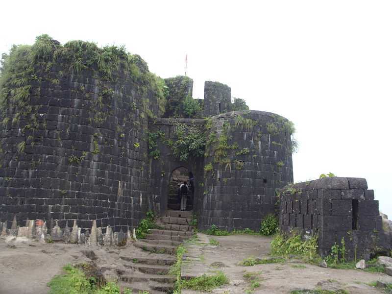 Purandar Fort - Pune Image