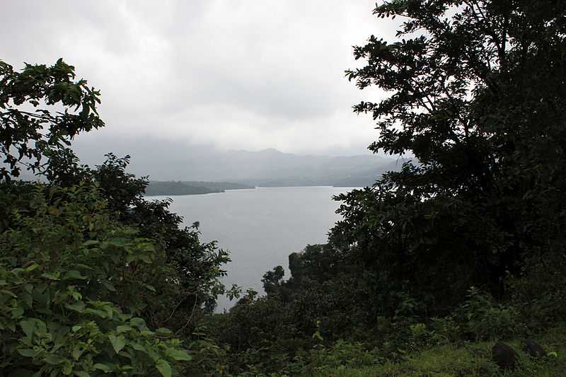 Arthur Lake - Bhandardara Image
