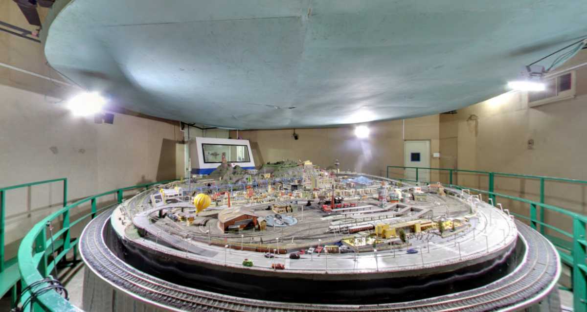 Joshi's Museum of Miniature Railways - Pune Image