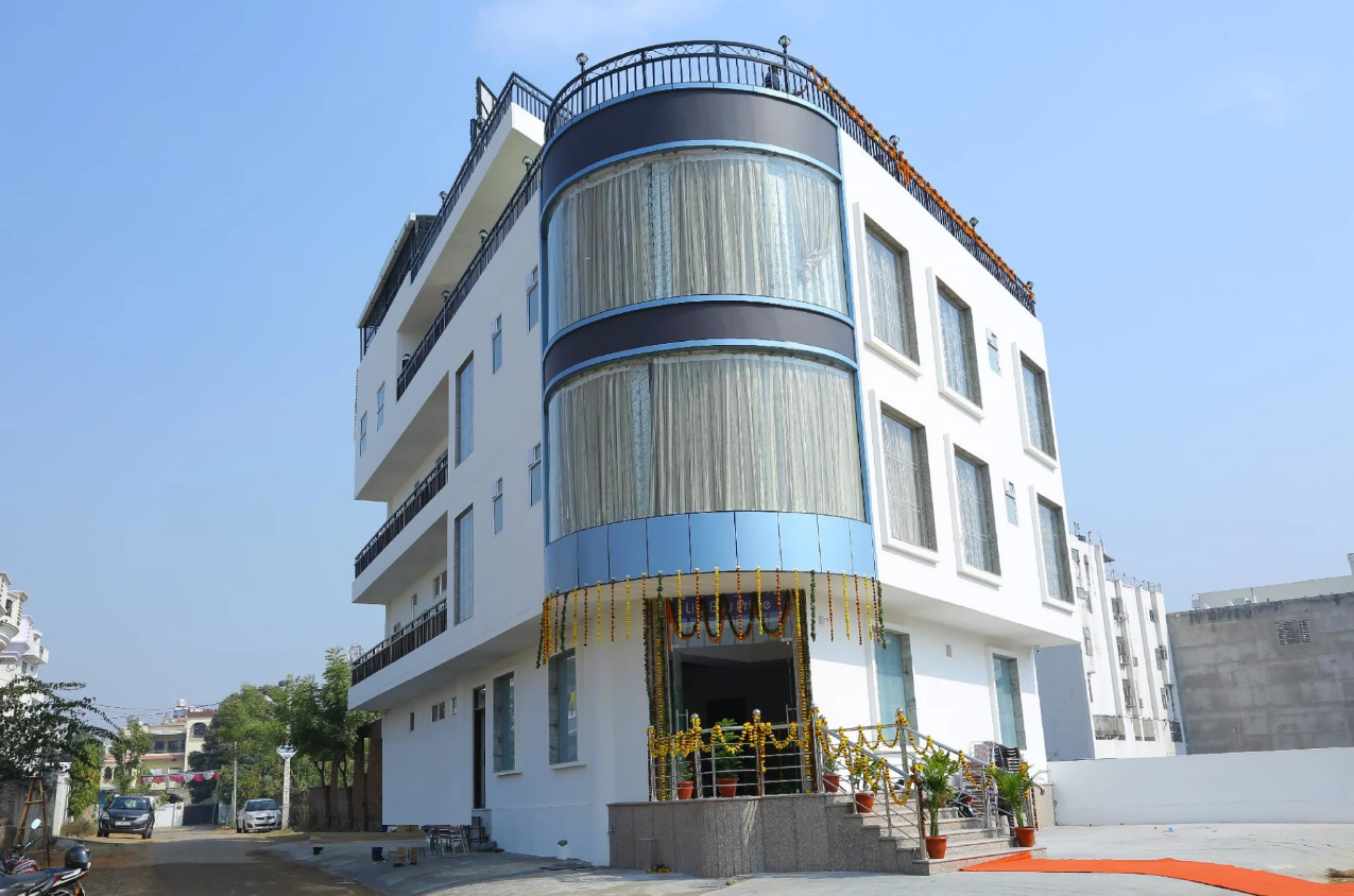 Hotel Lily Bay Prime - Jaipur Image
