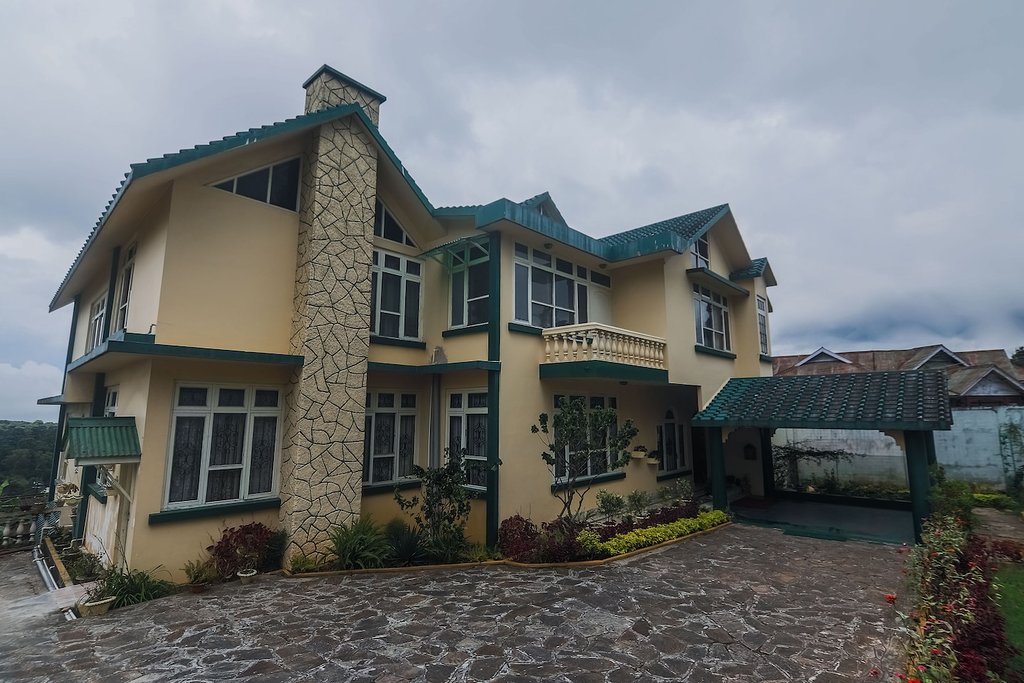 LRH Chalet - Shillong Image