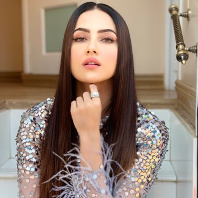 Sana Khan Image
