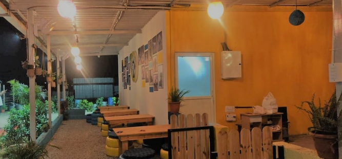 Snoopy Paws Cafe - Yelahanka - Bangalore Image