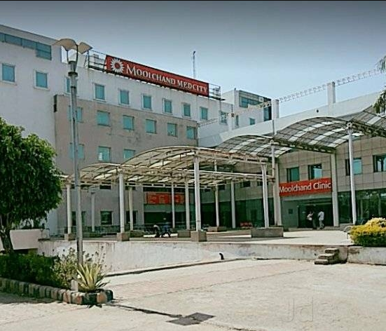 Moolchand Hospital - Artauni - Agra Image