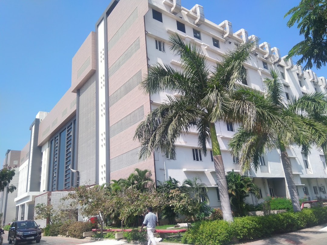 Velammal Medical College Hospital & Research Institute - Valammal - Madurai Image