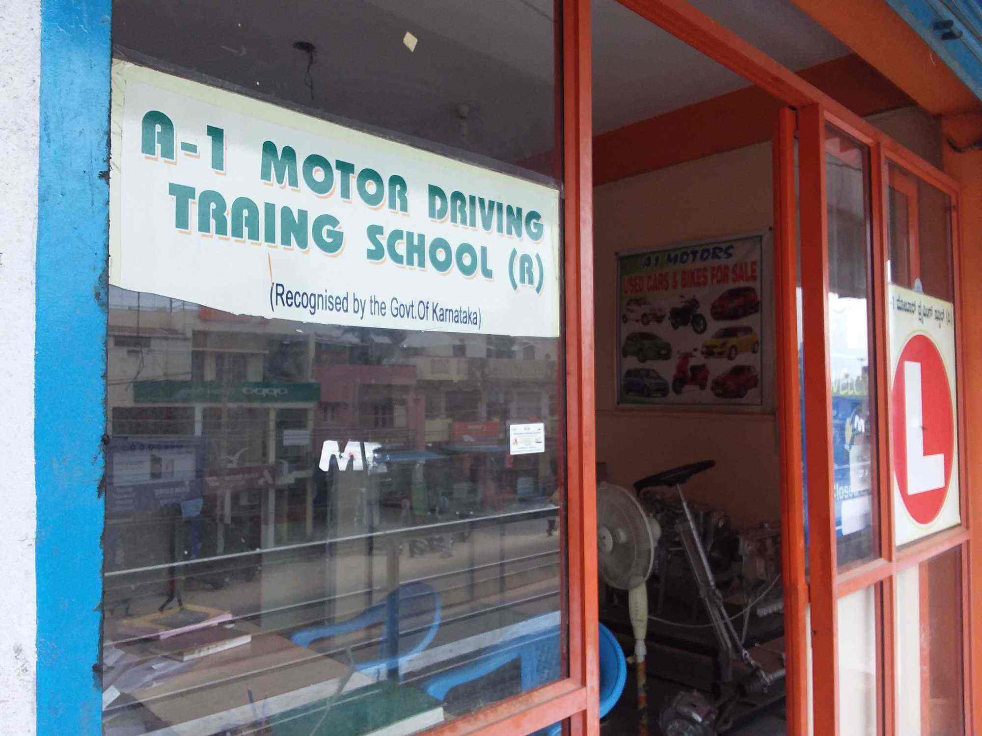 Sree A1 Motor Driving Training School - Santebeedi - Bangalore Image