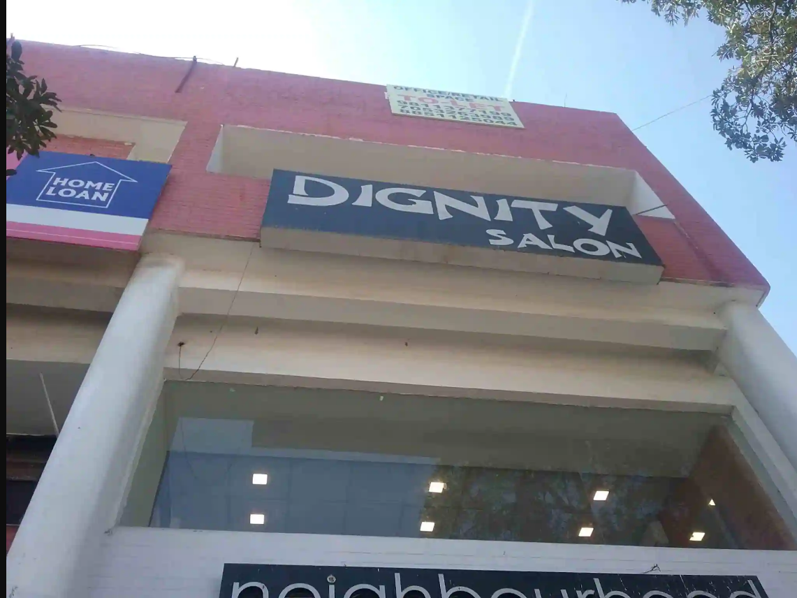 Dignity Unisex Salon - Sector 15 - Gurugram Image