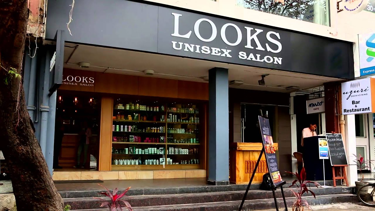 Looks Salon - Model Town 1 - Delhi Image