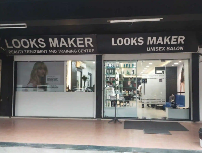 Looks Salon - Vijay Nagar - Indore Image