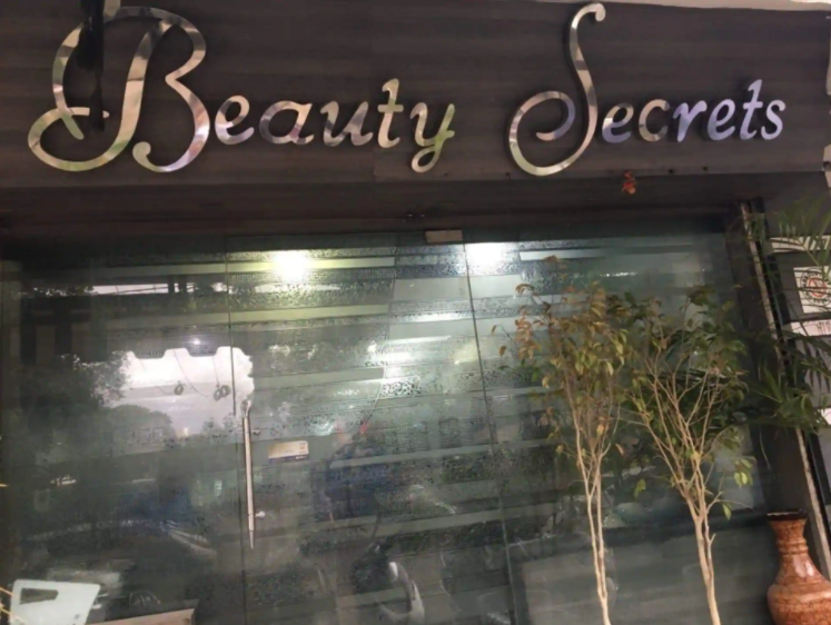 Beauty Secrets Parlour - Lashkar - Gwalior Image