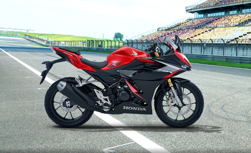 Honda CBR150R Image