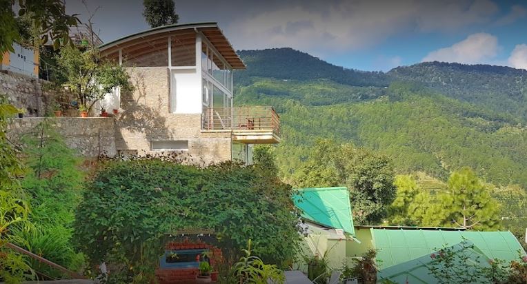 Seclude Cliff's Edge - Ramgarh Uttarakhand Image