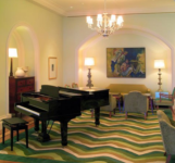 Sea Lounge - Colaba - Mumbai