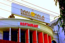 Daal Me Kala - Hazratganj - Lucknow 