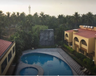 Paradise Isle Beach Resort - St. Mary