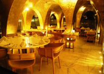 Shatranj Restaurant - Andheri - Mumbai