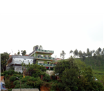 Misty Creek Homestay - Valparai