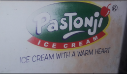 Pastonji Icecream & Cafe - Borivali - Mumbai