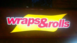 Wraps & Rolls - Breach Candy - Mumbai