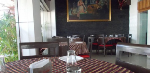 Chandrama Restaurant Bar - Bund Garden Road - Pune