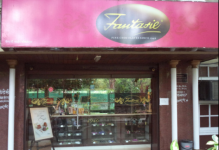 Fantasie Fine Chocolate - Boat Club Road - Pune
