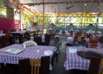 Swaraj Garden Restaurant - Pimple Saudagar - Pune