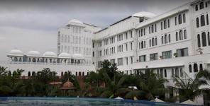 Radisson Blu Udaipur Palace Resort & Spa - Udaipur