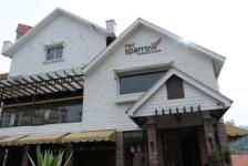 Red Sparrow Resorts - Munnar